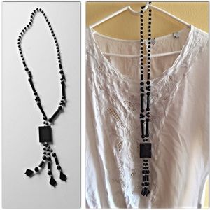 Beautiful onyx jet beads necklace. Artist made